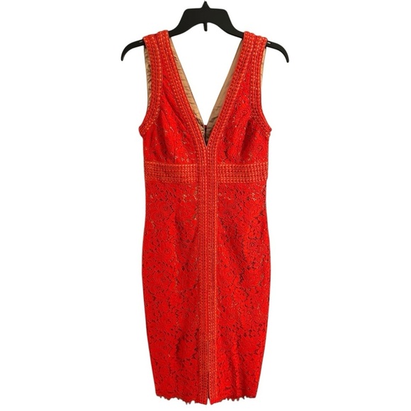 BARDOT Morgan Midi V Neck All Over Lace Dress - Picture 4 of 7